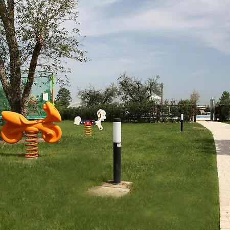 Agriturismo L'infinito Lantgård
